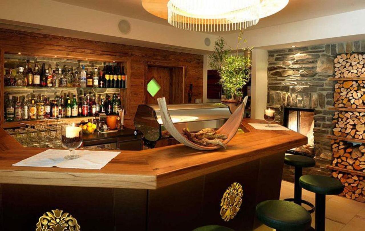 Hotel Kaprunerhof Bagian luar foto