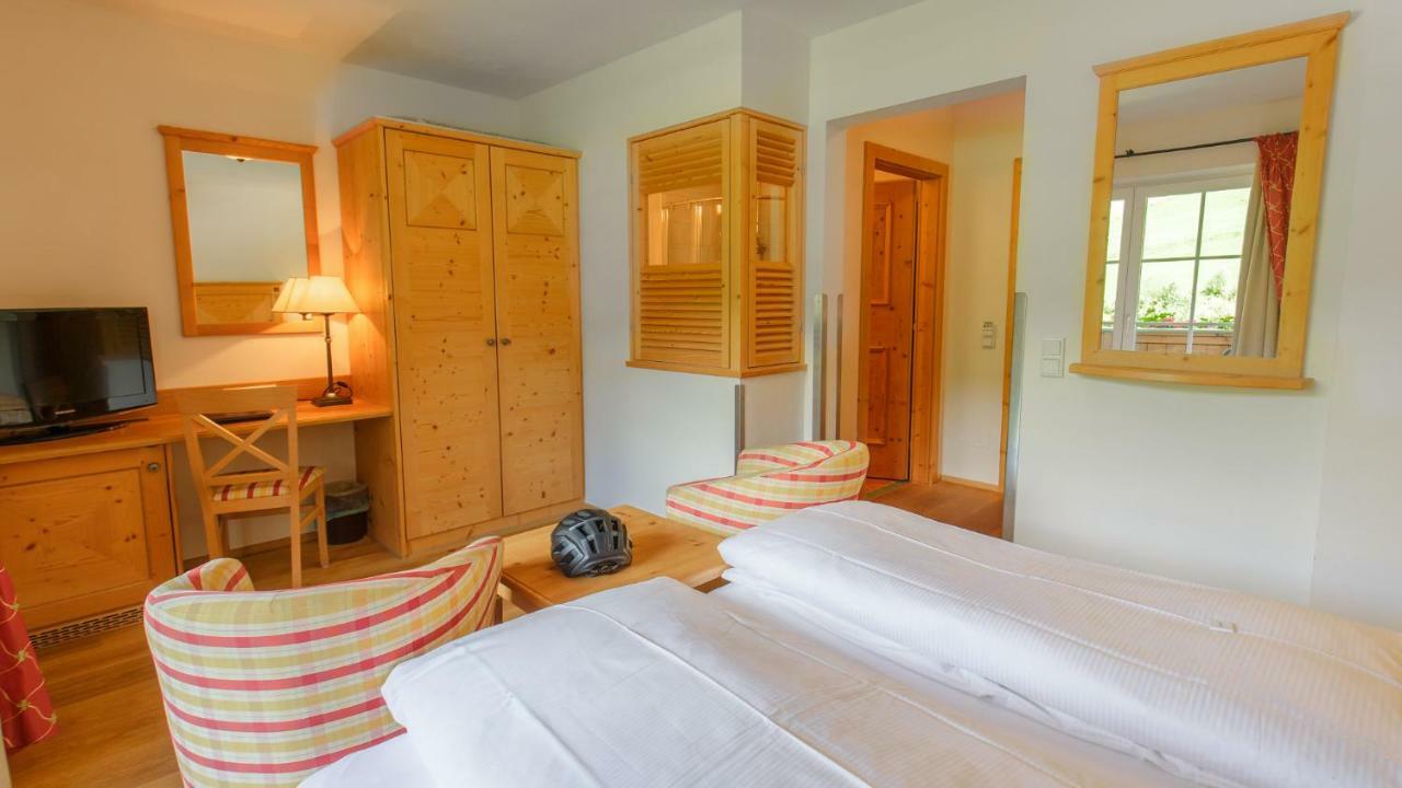 Hotel Kaprunerhof Bagian luar foto